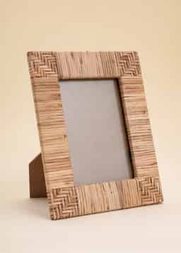 RATTAN PHOTO FRAME - NATURAL