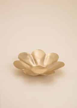 FLOWER BRASS TRAY - BRASS