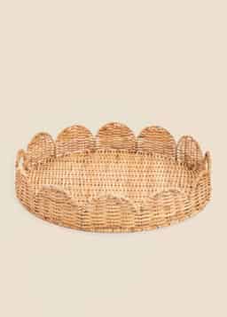 SCALLOP RATTAN TRAY - NATURAL