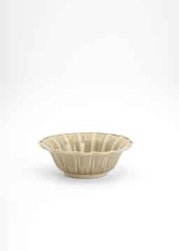 MATHILDA SCALLOP BOWL - BEIGE