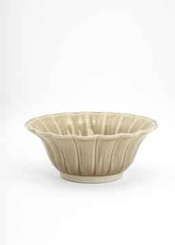 MATHILDA SCALLOP SALAD BOWL - BEIGE