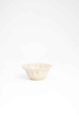 MATHILDA SCALLOP SMALL BOWL - CREMESPECKLED