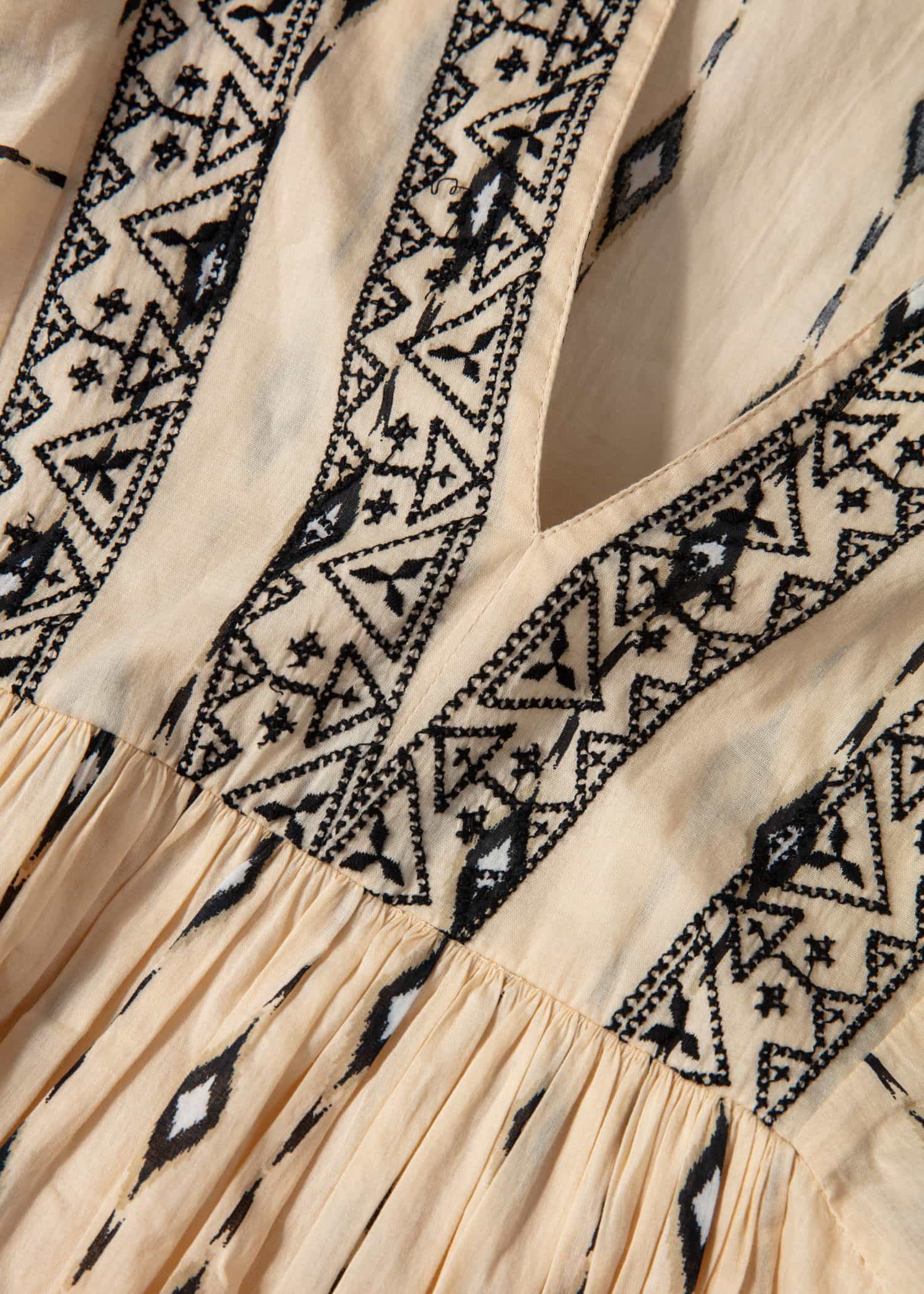 CORNELIA Blomstret kjole med puffermer - Beige 3 - Indiska