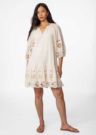 NALA Kort klänning i broderie anglaise - Beige 4 - Indiska