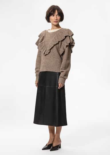 RUFFLE Stickad tröja med volang - Beige 6 - Indiska