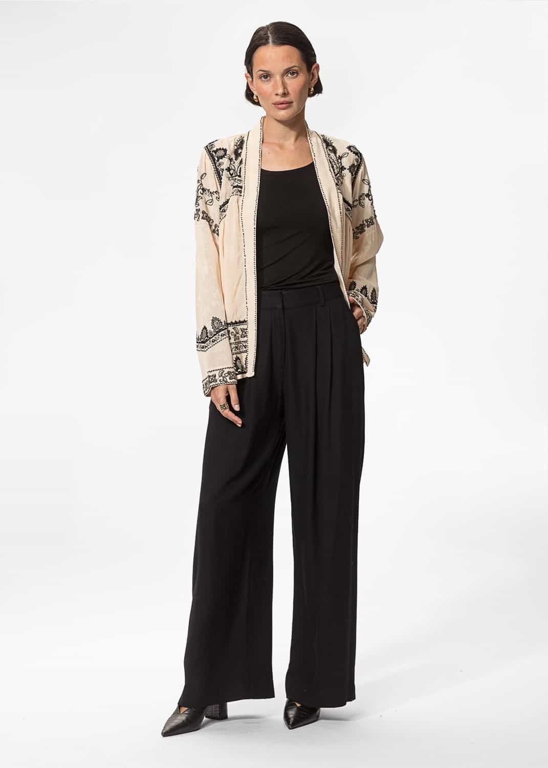 4E Jacquard-vävd jacka - Beige NO - Indiska