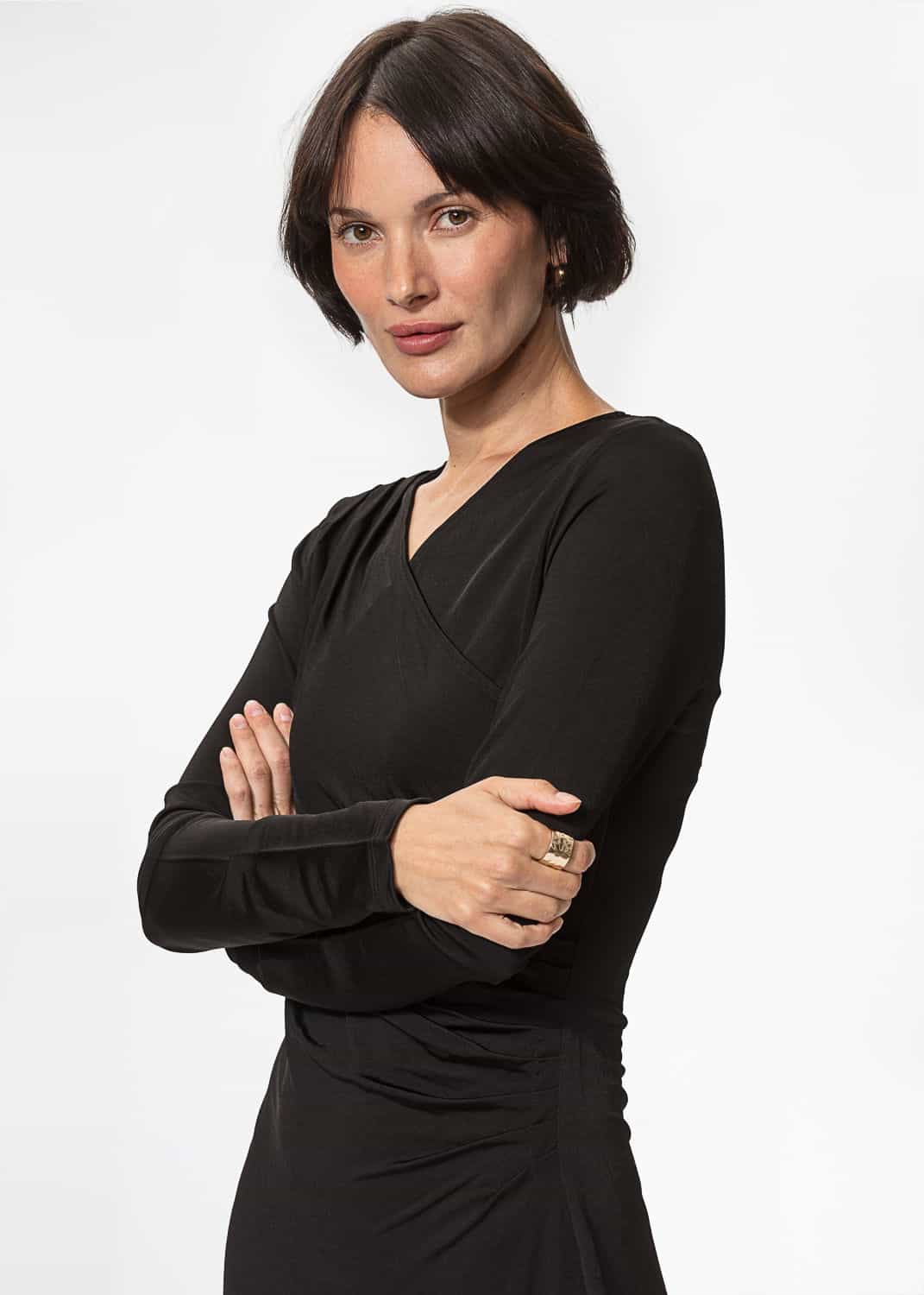 ELSA Svart draperad klänning - Svart 3 - Indiska