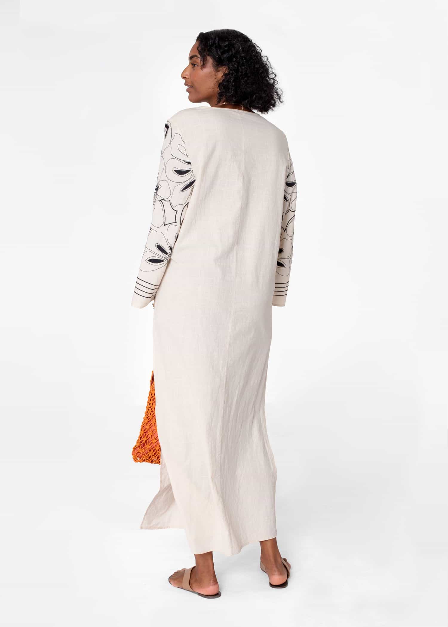 BODE Broderad lång kaftan - Beige 5 - Indiska