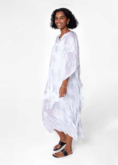 PARADISE Glittrig lång kaftan  - Vit 2 - Indiska