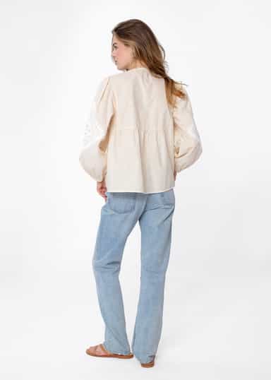 Petra Broderad poplinblus i bomull - Beige 3 - Indiska