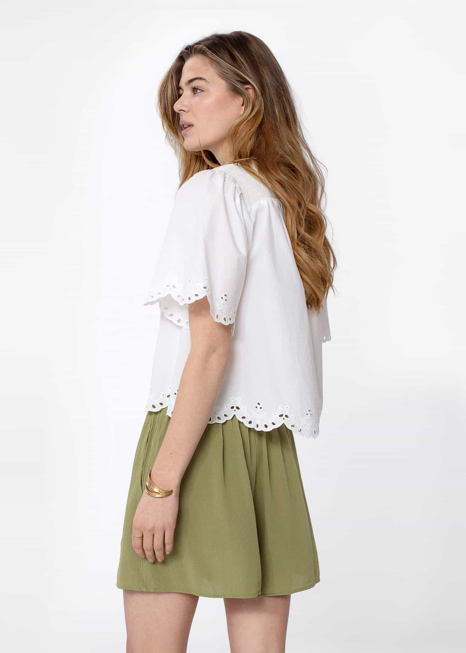 LILA Khakifärgade krinklade shorts - Grön 2 - Indiska