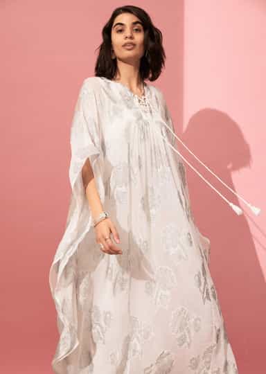 PARADISE Glittrig lång kaftan  - Vit 1 - Indiska