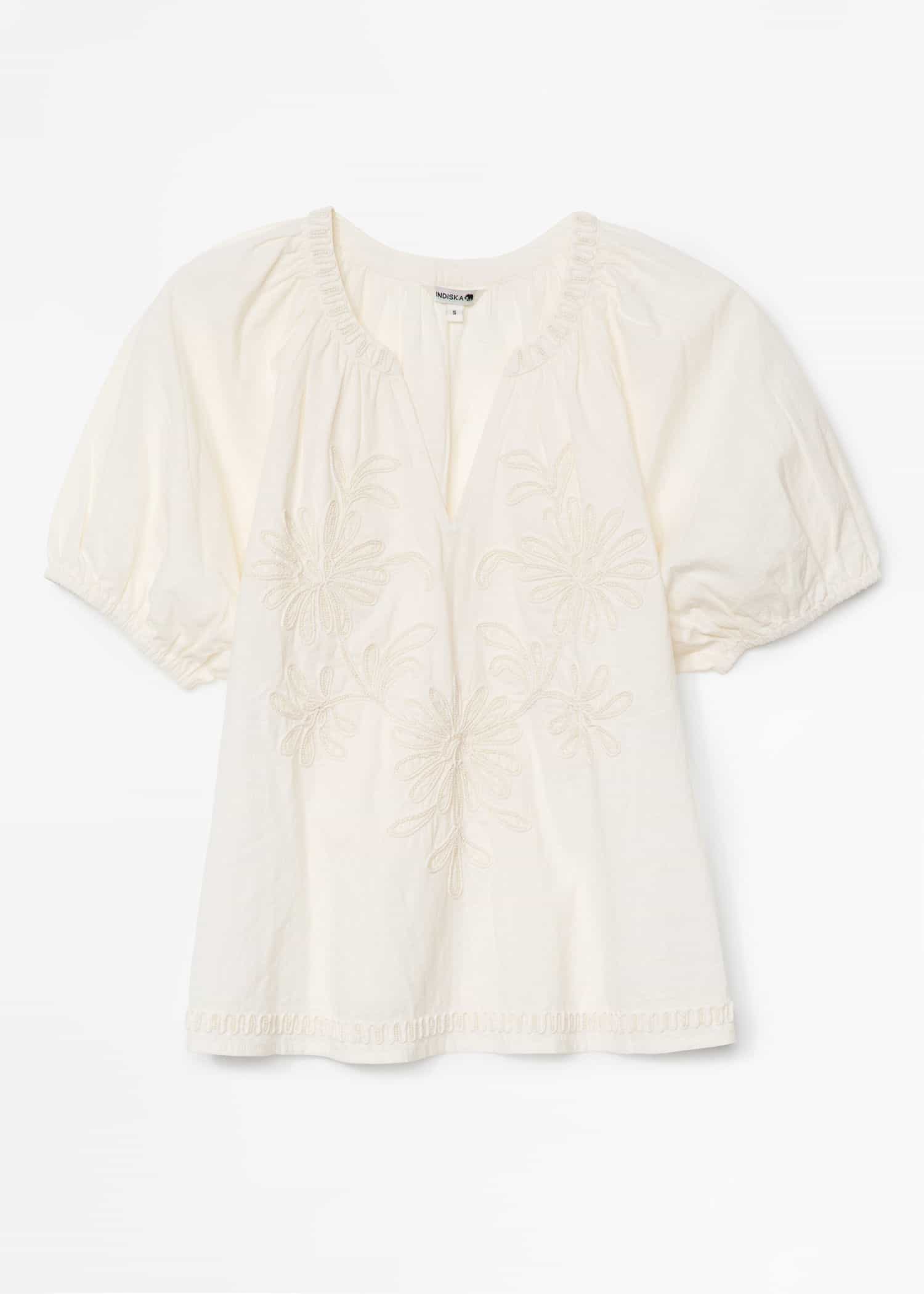 BILLIE Broderad blus med puffärm - Vit 5 - Indiska