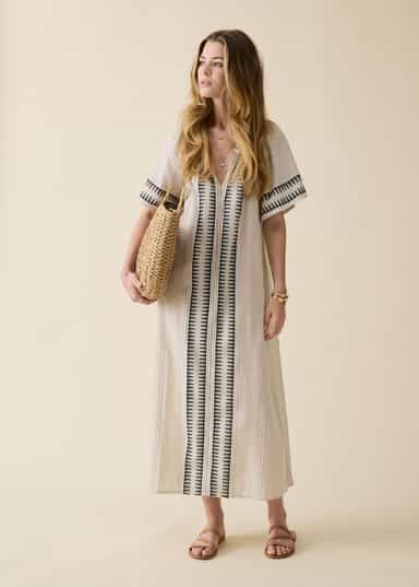 DONNA Pitkä jakardikuvioitu mekko - Beige 1 - Indiska