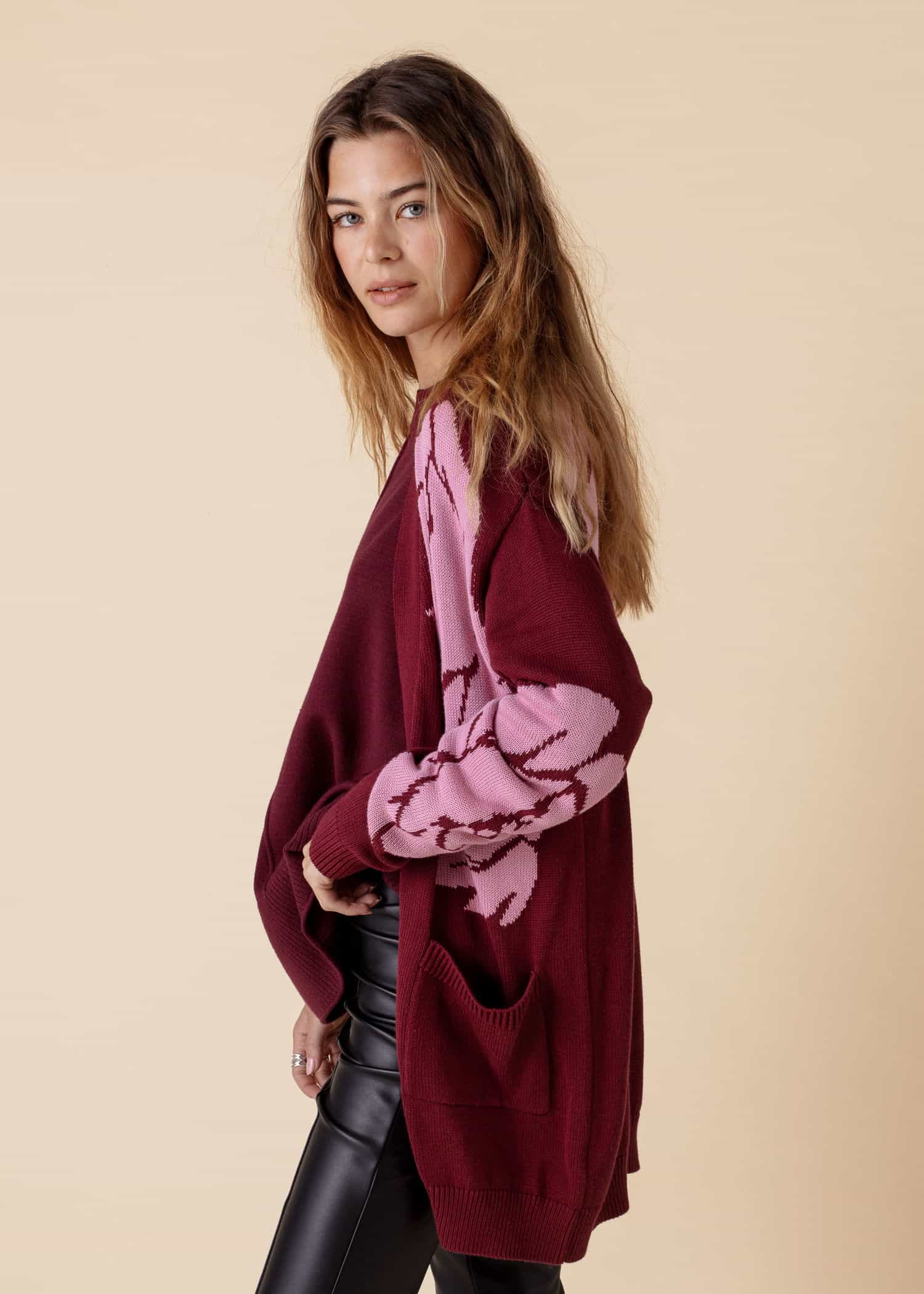 Flower Blomstret cardigan - Rød 4 - Indiska