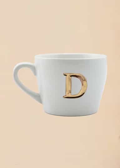 MO1 Mugg med bokstav - D NO - Indiska