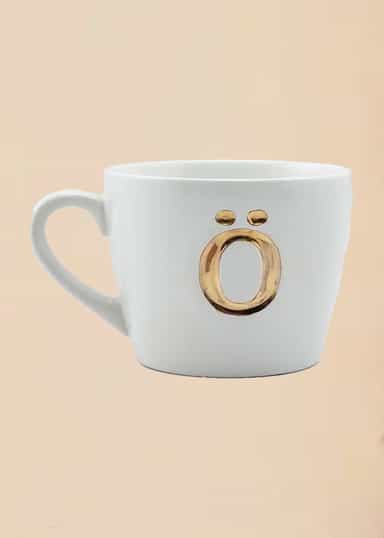 MO1 Mugg med bokstav - Ö NO - Indiska