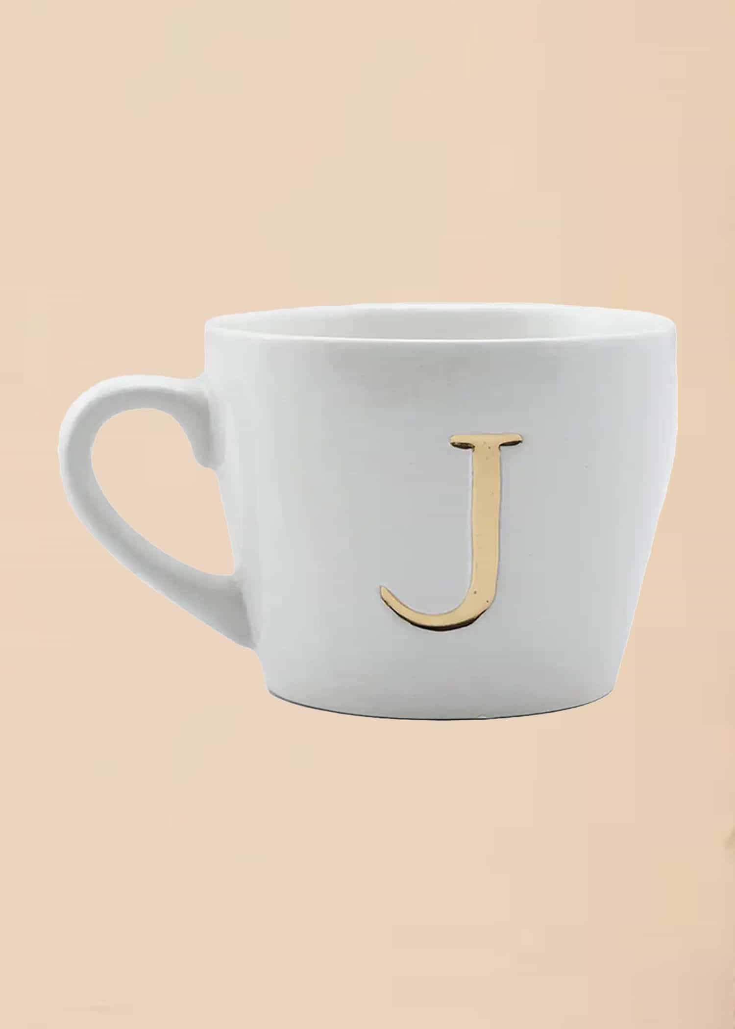 MO1 Mugg med bokstav - J NO - Indiska