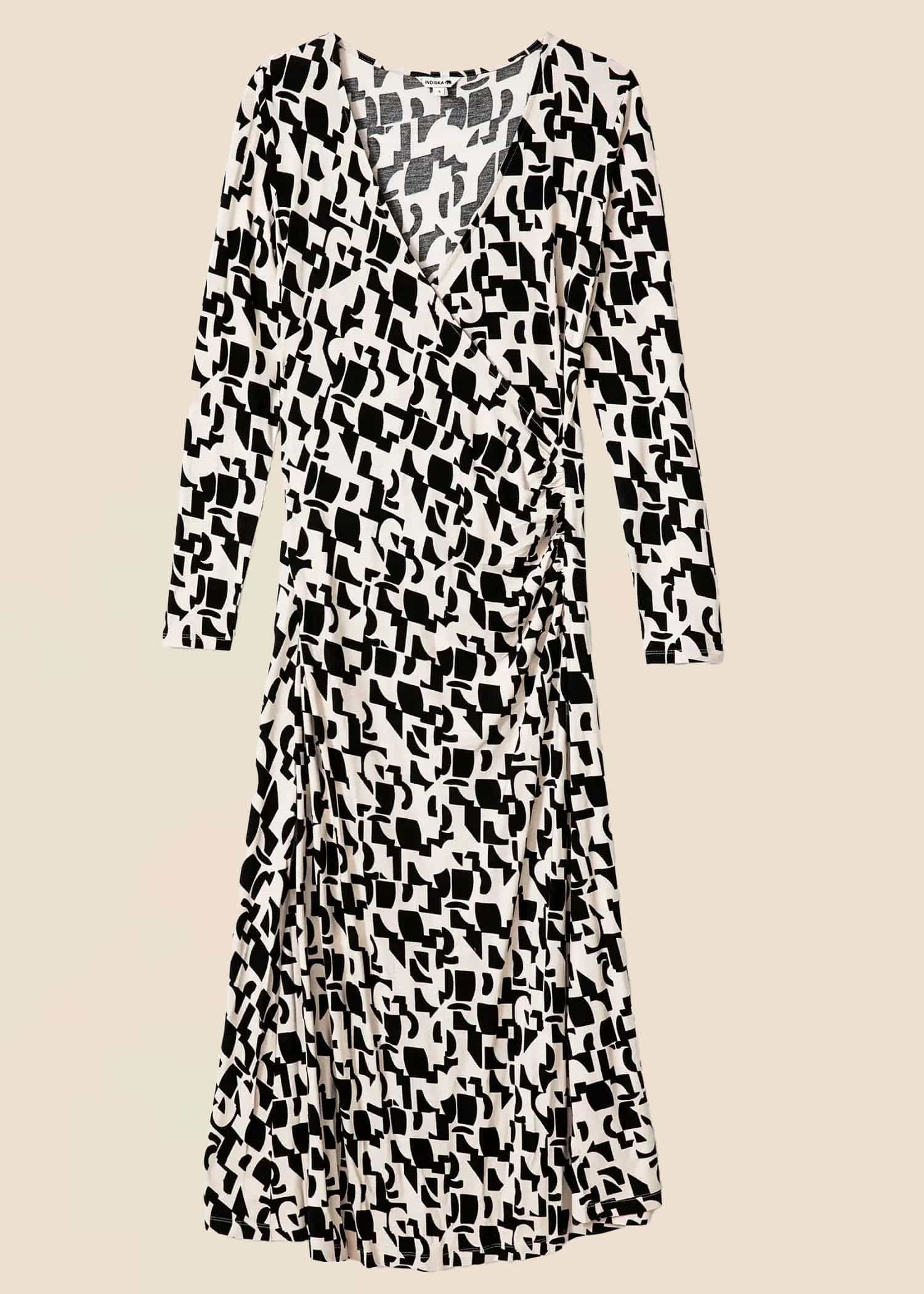 Wren Patterned wrap dress - Svart 1 - Indiska