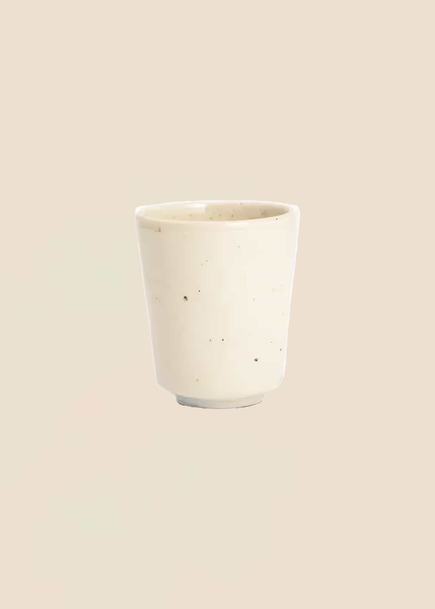 Mathilda Kopp i steintøy - Off White 1 - Indiska