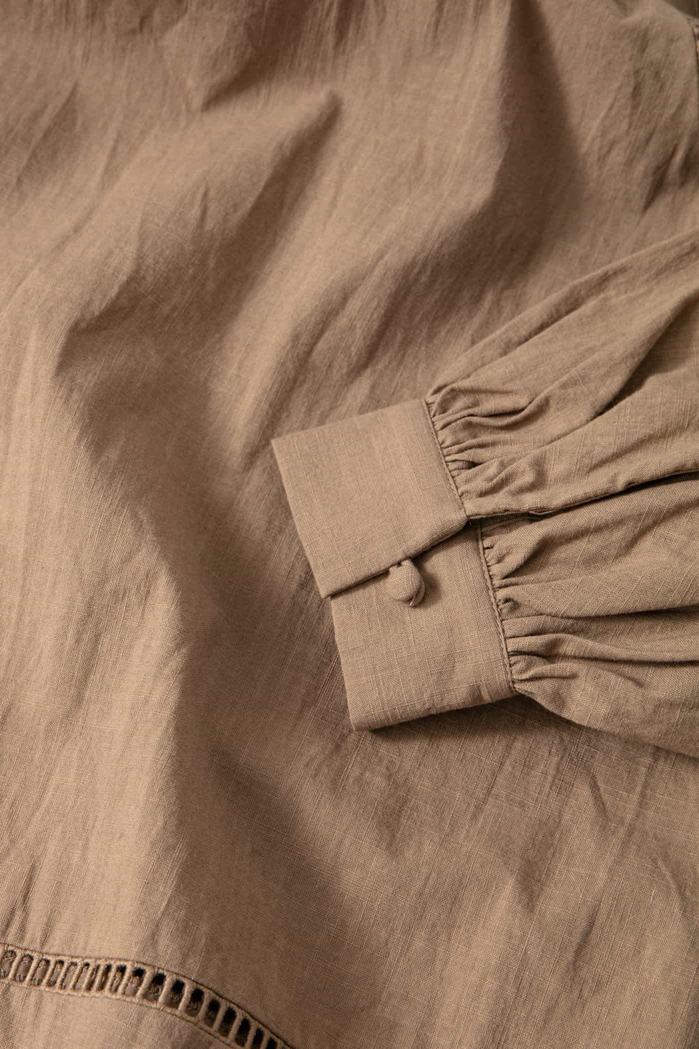 Taytum Brun bomullsblus - Beige 2 - Indiska