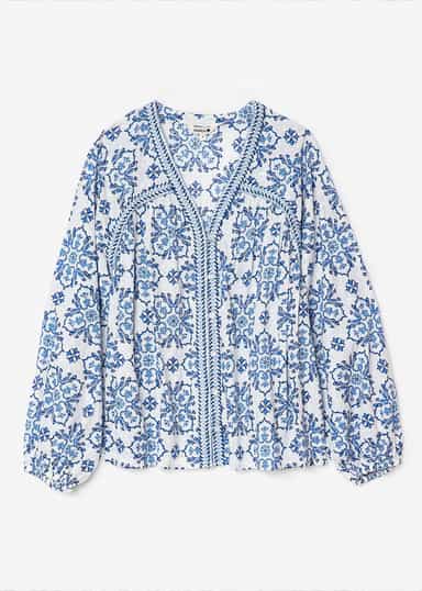 BLAIR Blommig blus med puffärm - Blå 1 - Indiska