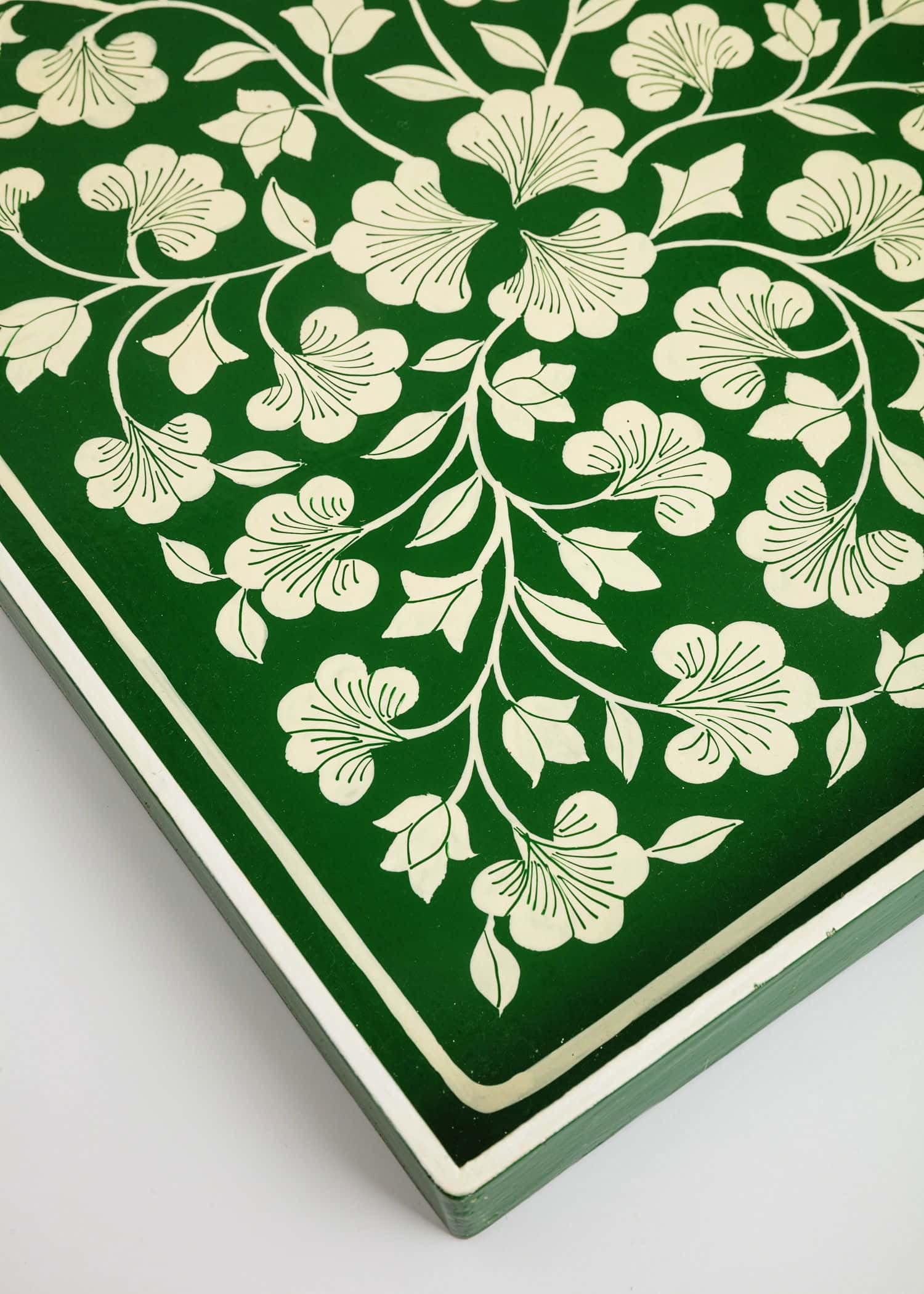 Handpainted Käsin maalattu tarjotin - Vihreä 6 - Indiska