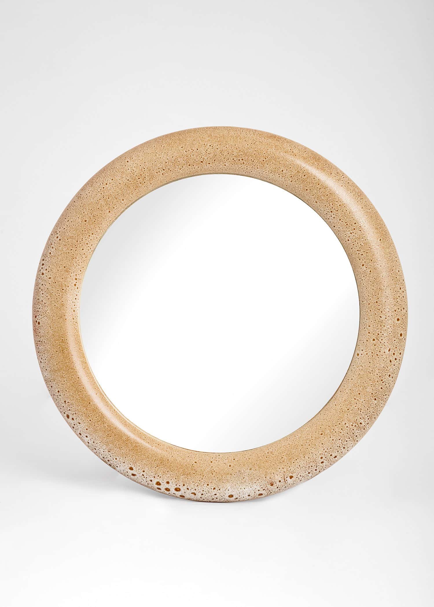 LEVI Spegel med ram i stengods - Beige 1 - Indiska