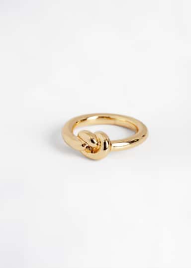 FRIENDSHIP Guldfärgad ring med knut - Guld 2 - Indiska