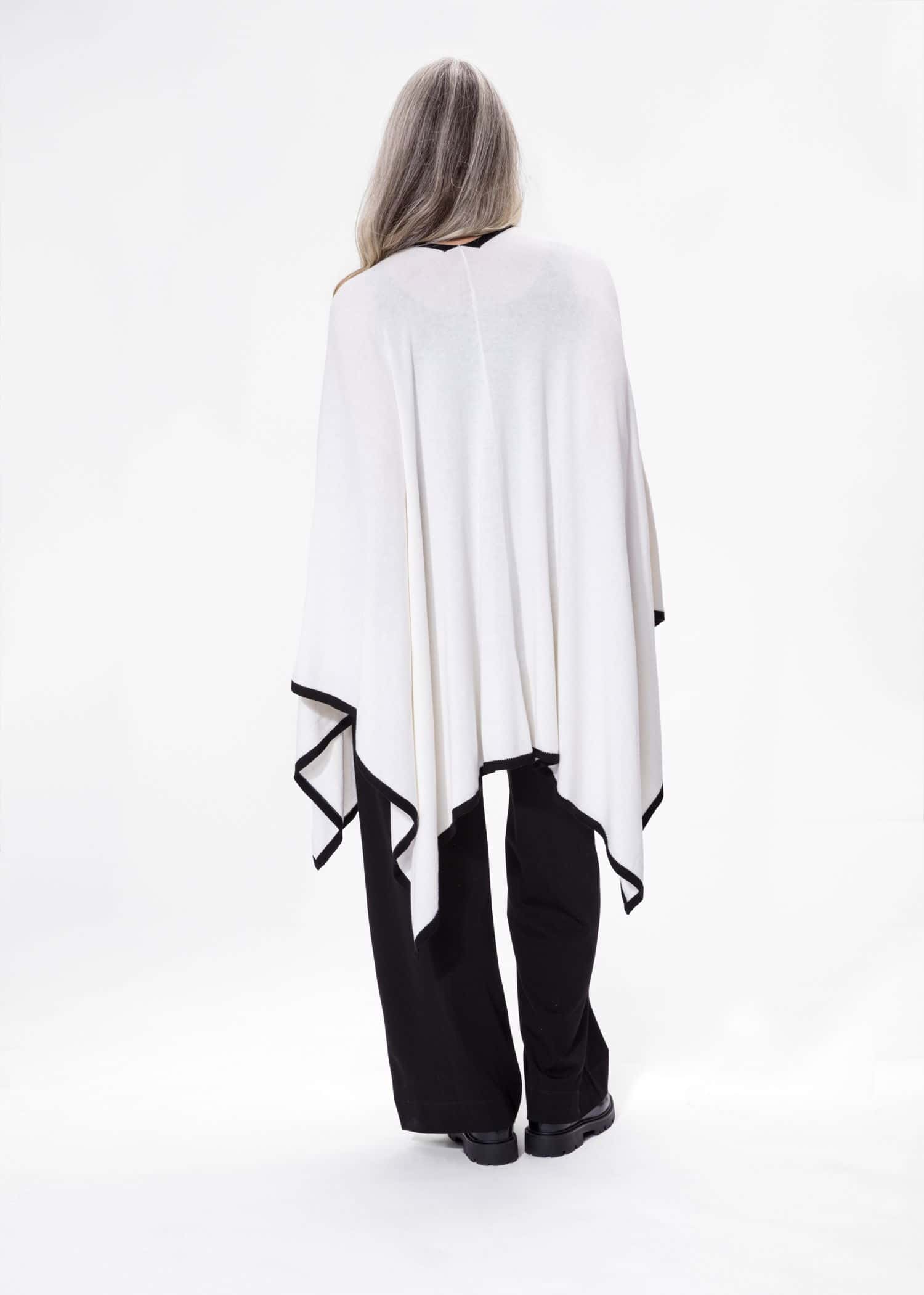 EVY Poncho puuvillasta ja viskoosista - Beige 5 - Indiska