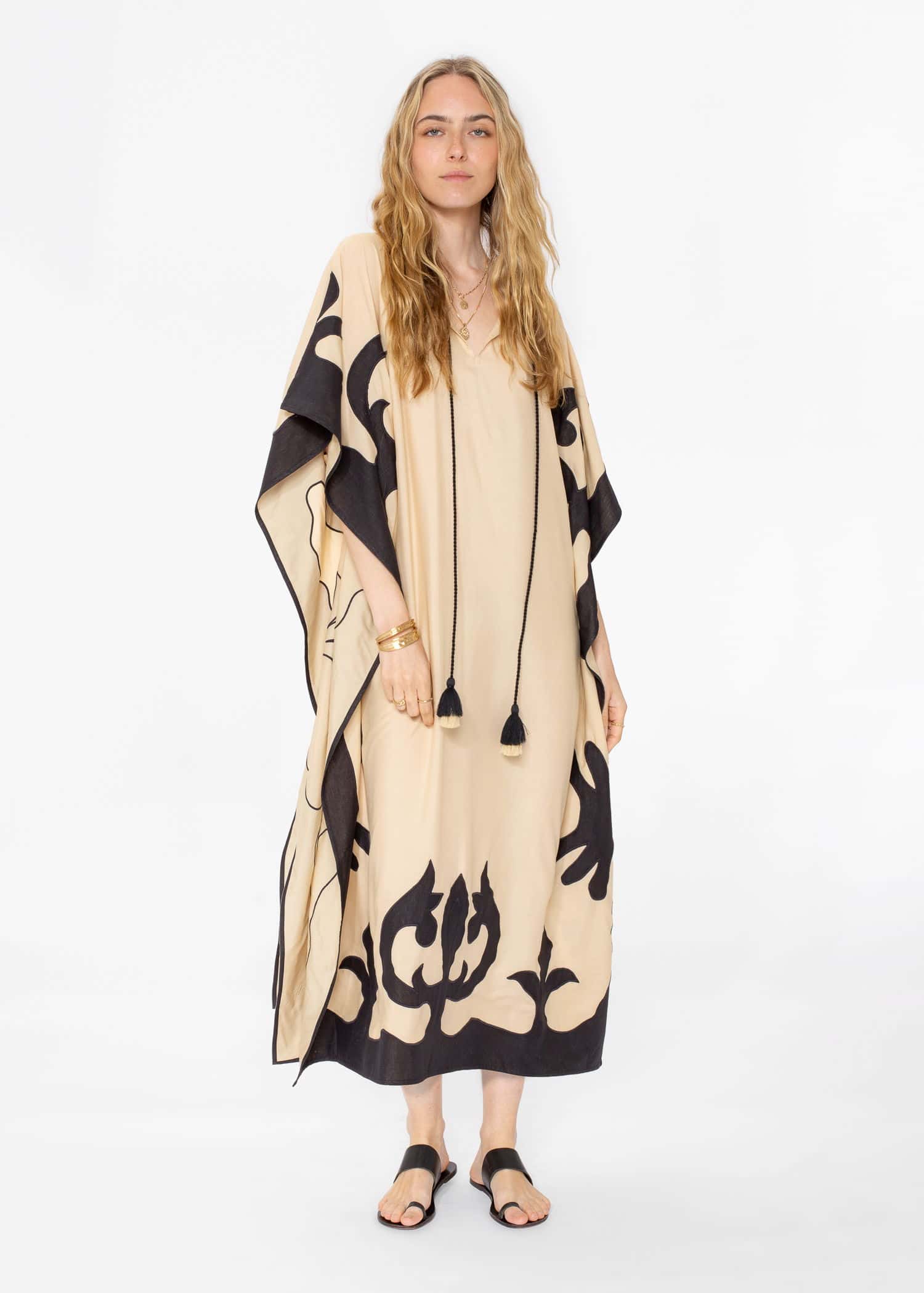 GARBO Pitkä kuviollinen kaftaani - Beige 2 - Indiska