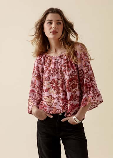 DOLLIE Blommig blus med 3/4 ärm - Rosa 1 - Indiska