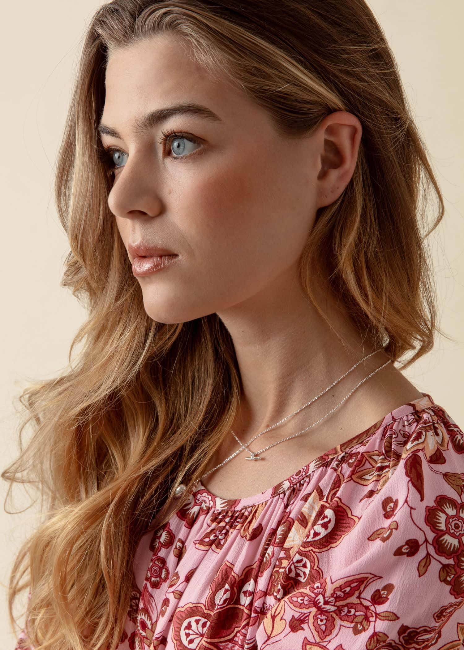 DOLLIE Blommig blus med 3/4 ärm - Rosa 2 - Indiska