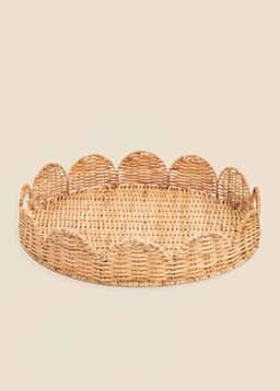 SCALLOP RATTAN TRAY - NATURAL