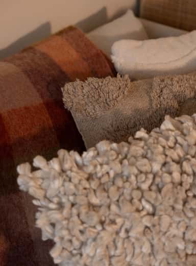 Aravalli Kuviollinen hapsullinen peitto - Ruskea 3 - Indiska