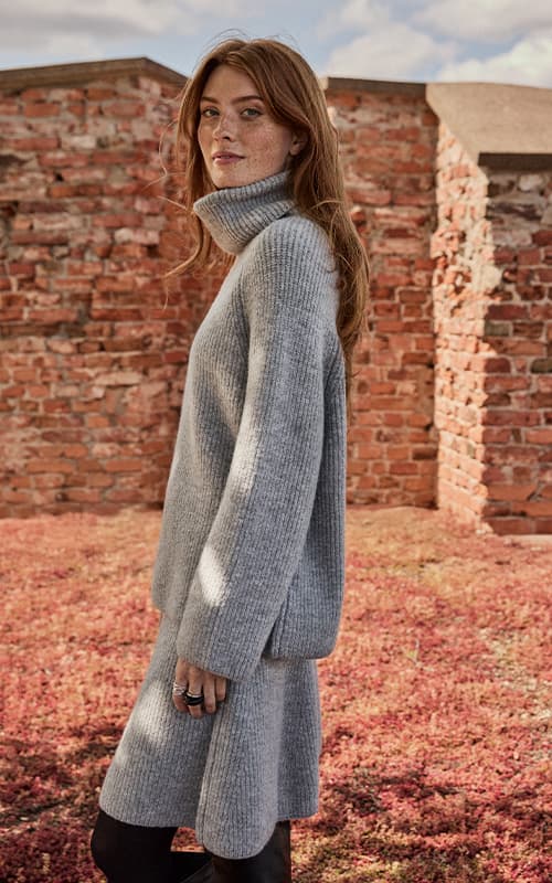 https://a.storyblok.com/f/301127/500x800/624f3d33cc/toraskirtarket.jpg