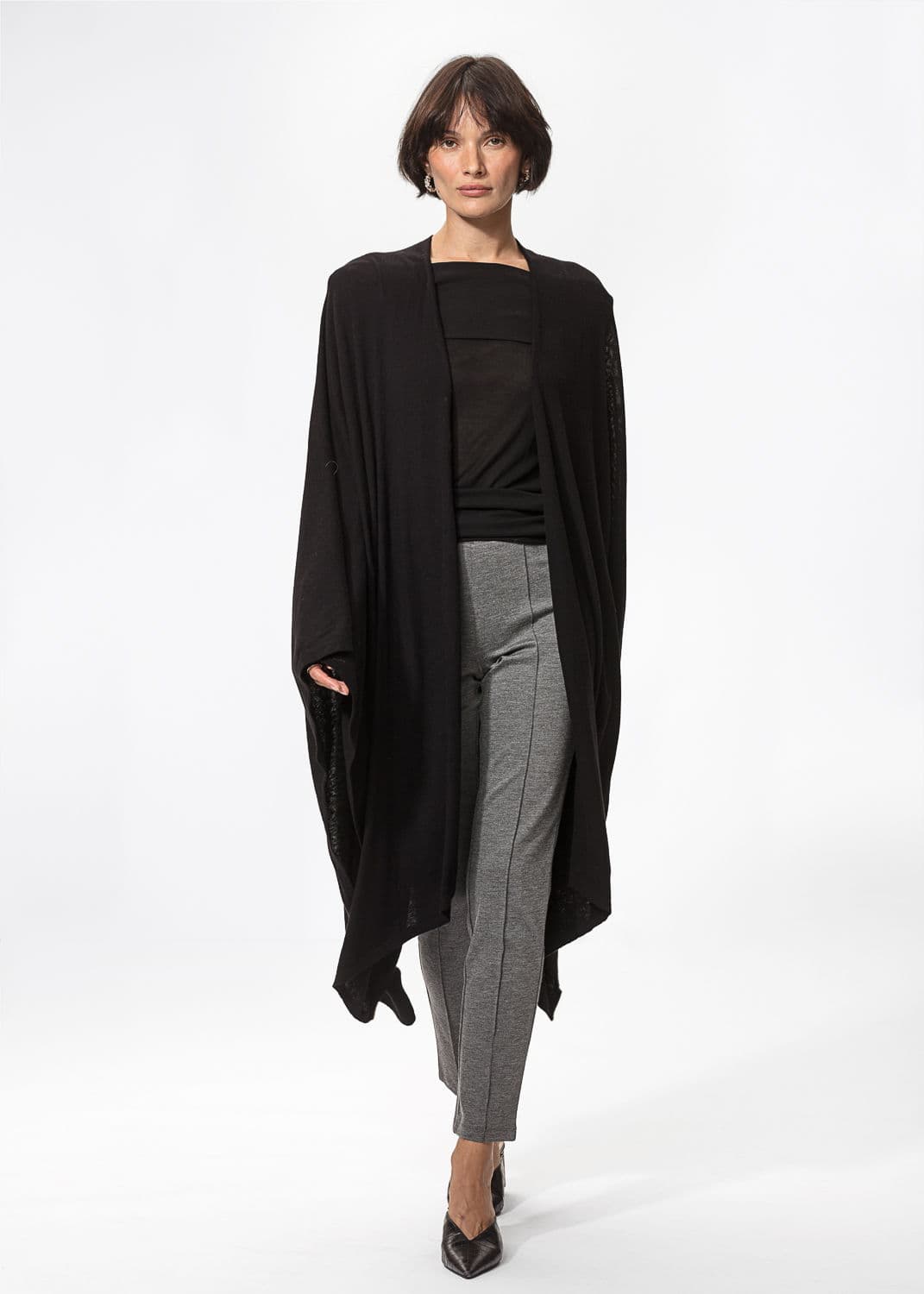 KARIN PONCHO - Black