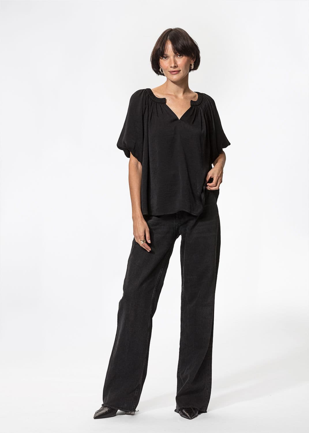 TUVA TOP - Black