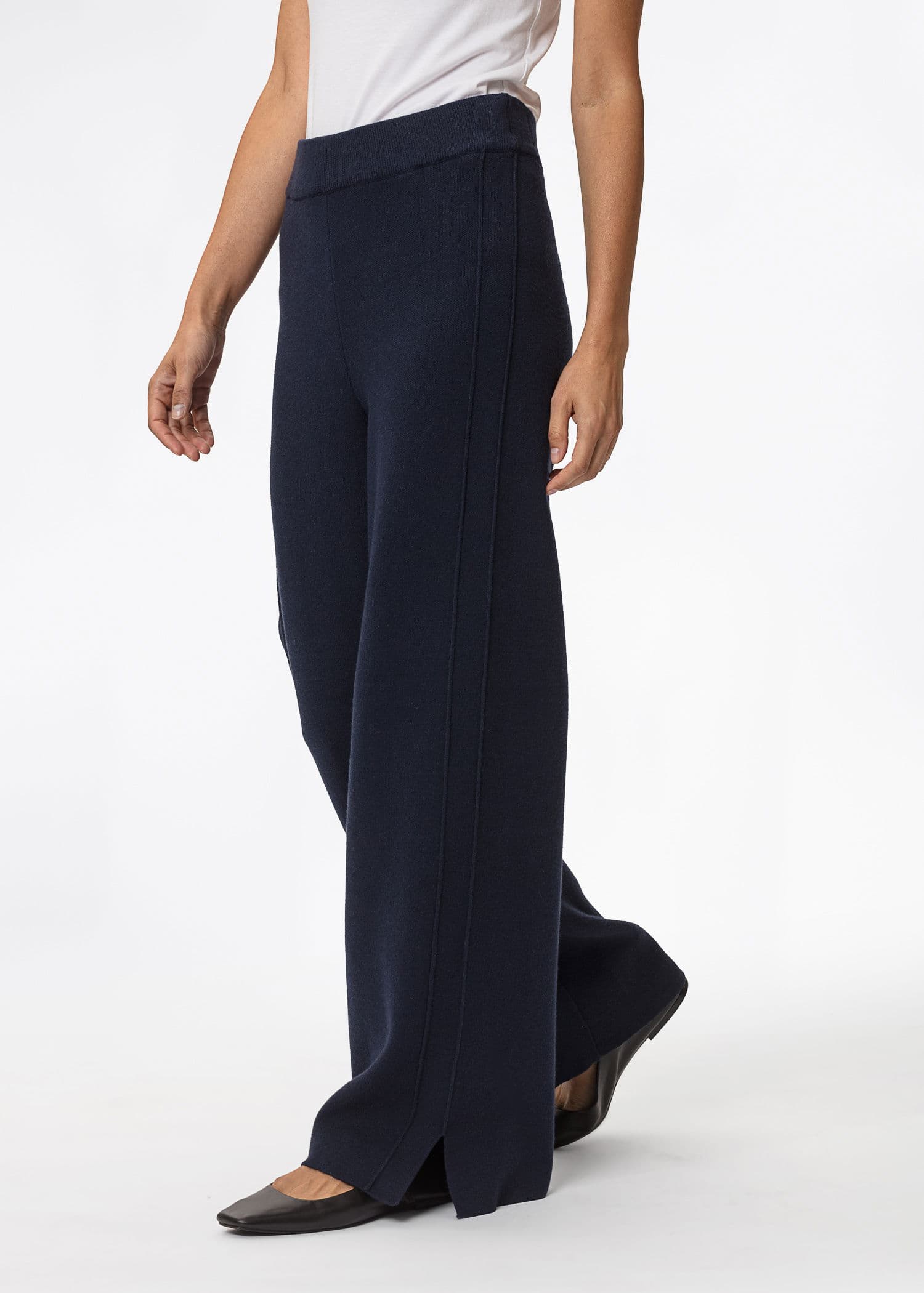 KOI KNITTED PANT - NAVY