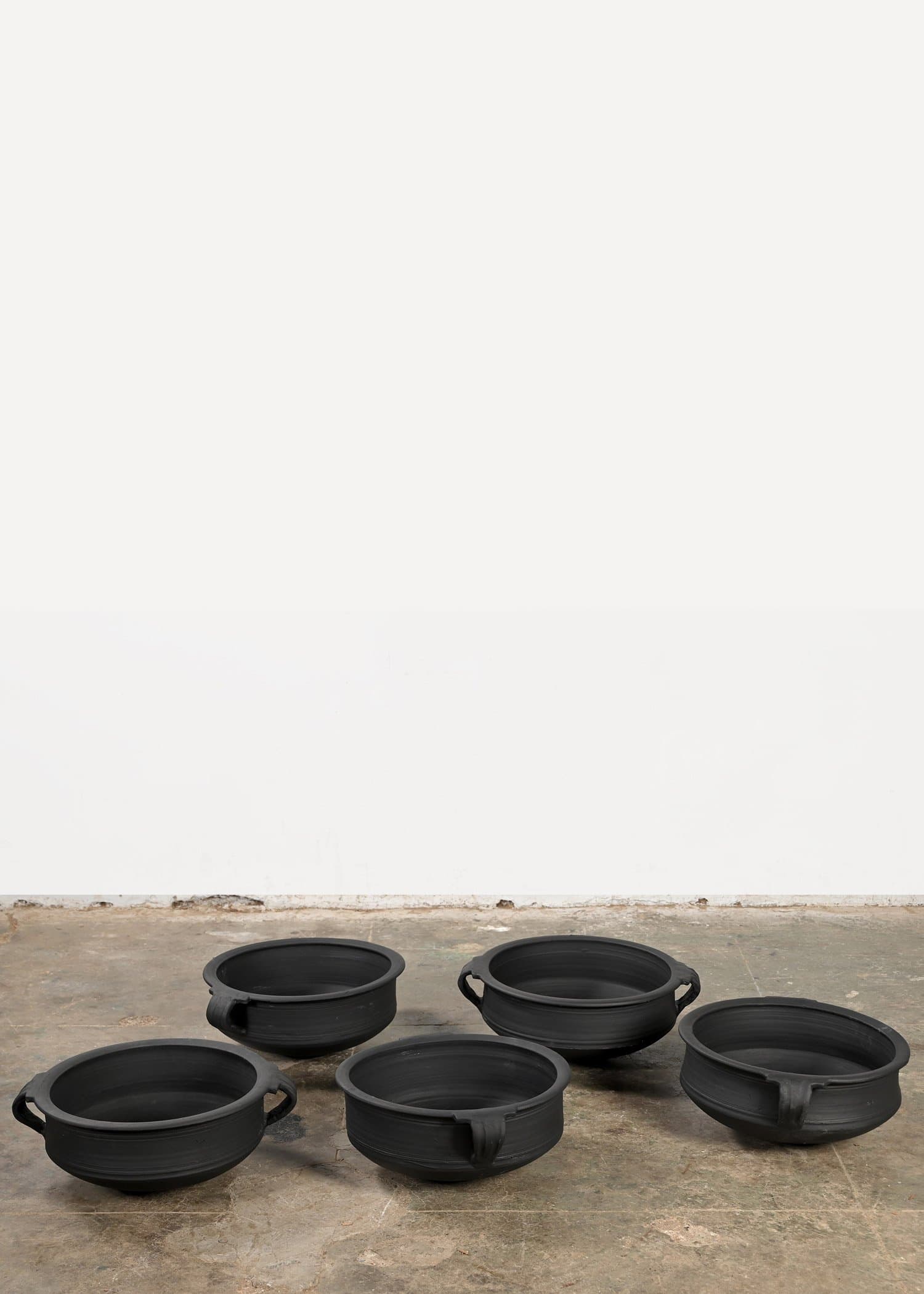 Terracotta Planter - Black