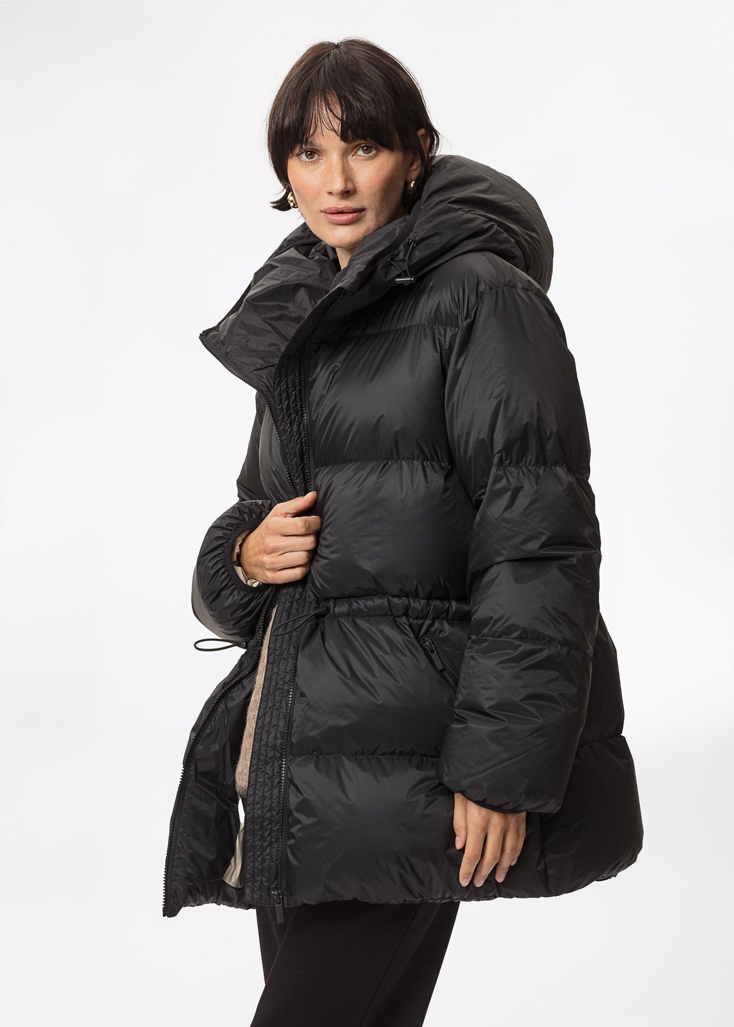 IGLOO DOWN JACKET - Black