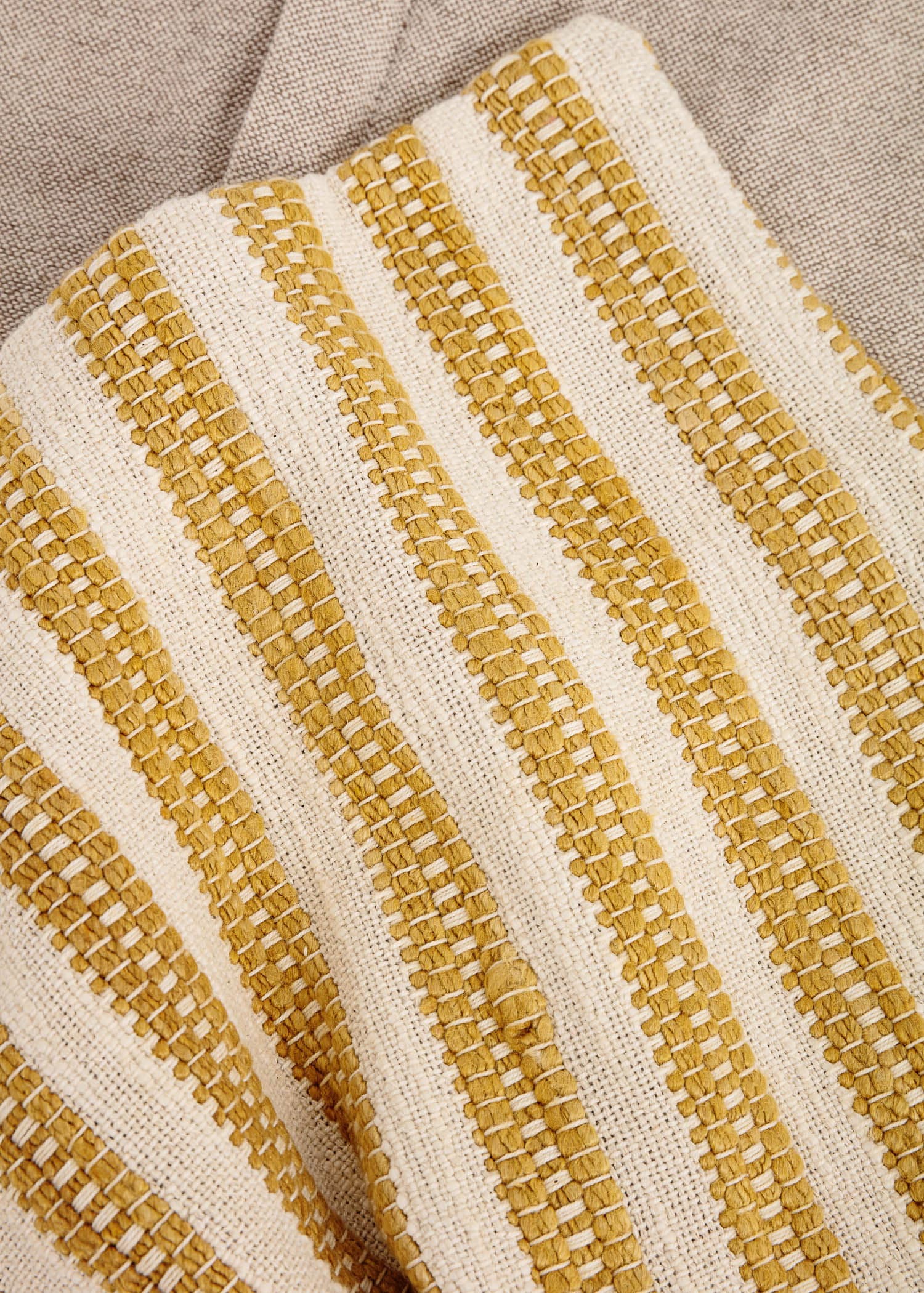 MILA CC - MUSTARD