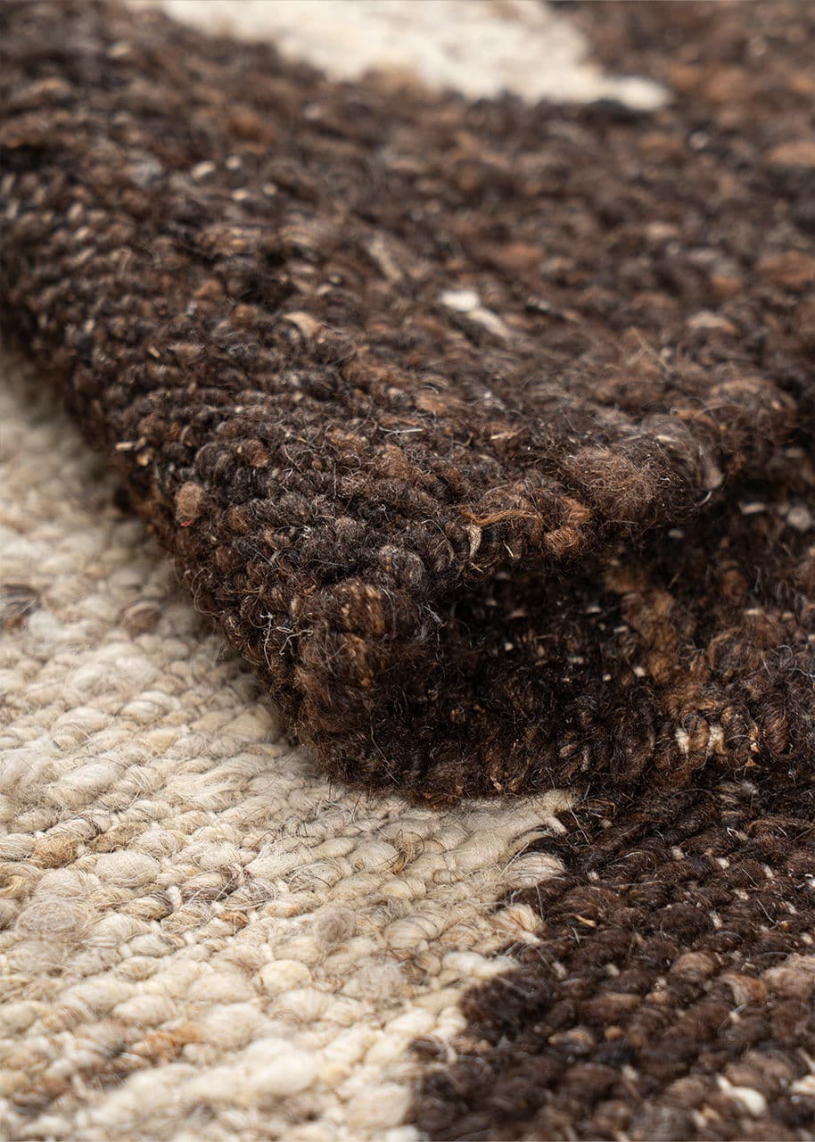 Nora Rug 200x300 - BEIGEBROWN