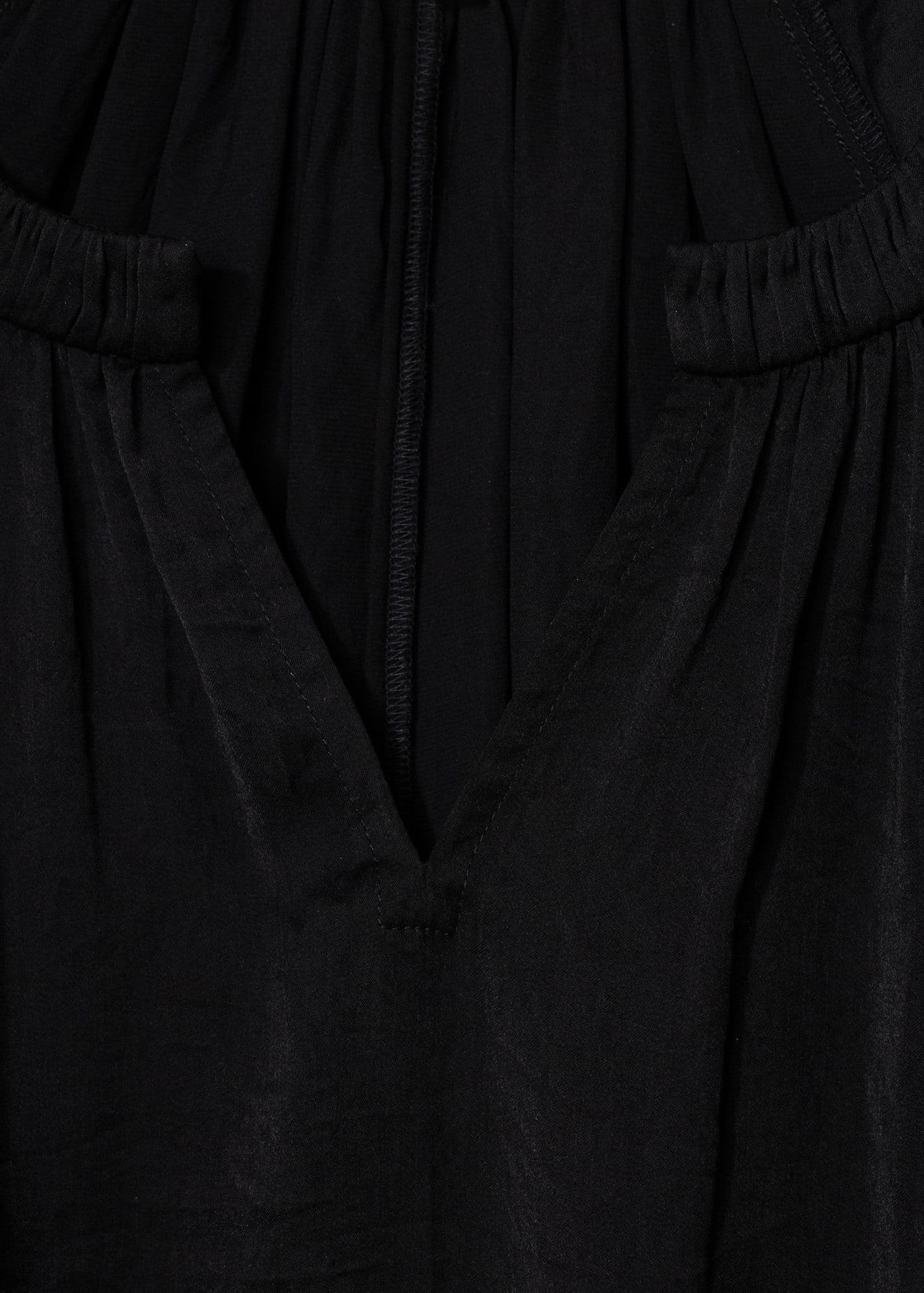 TUVA TOP - Black