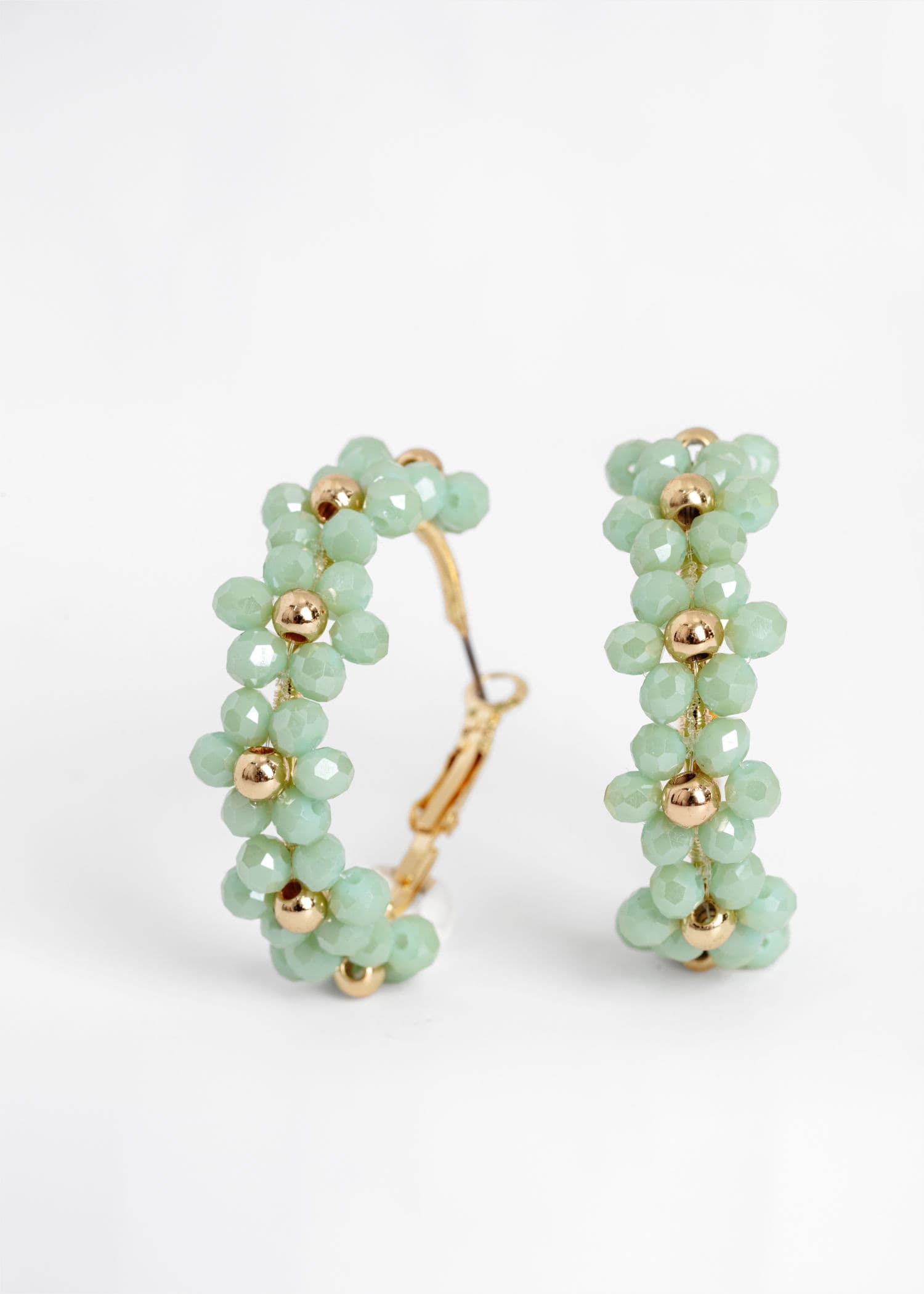 FLORAL HOOPS EARRING - Light Green