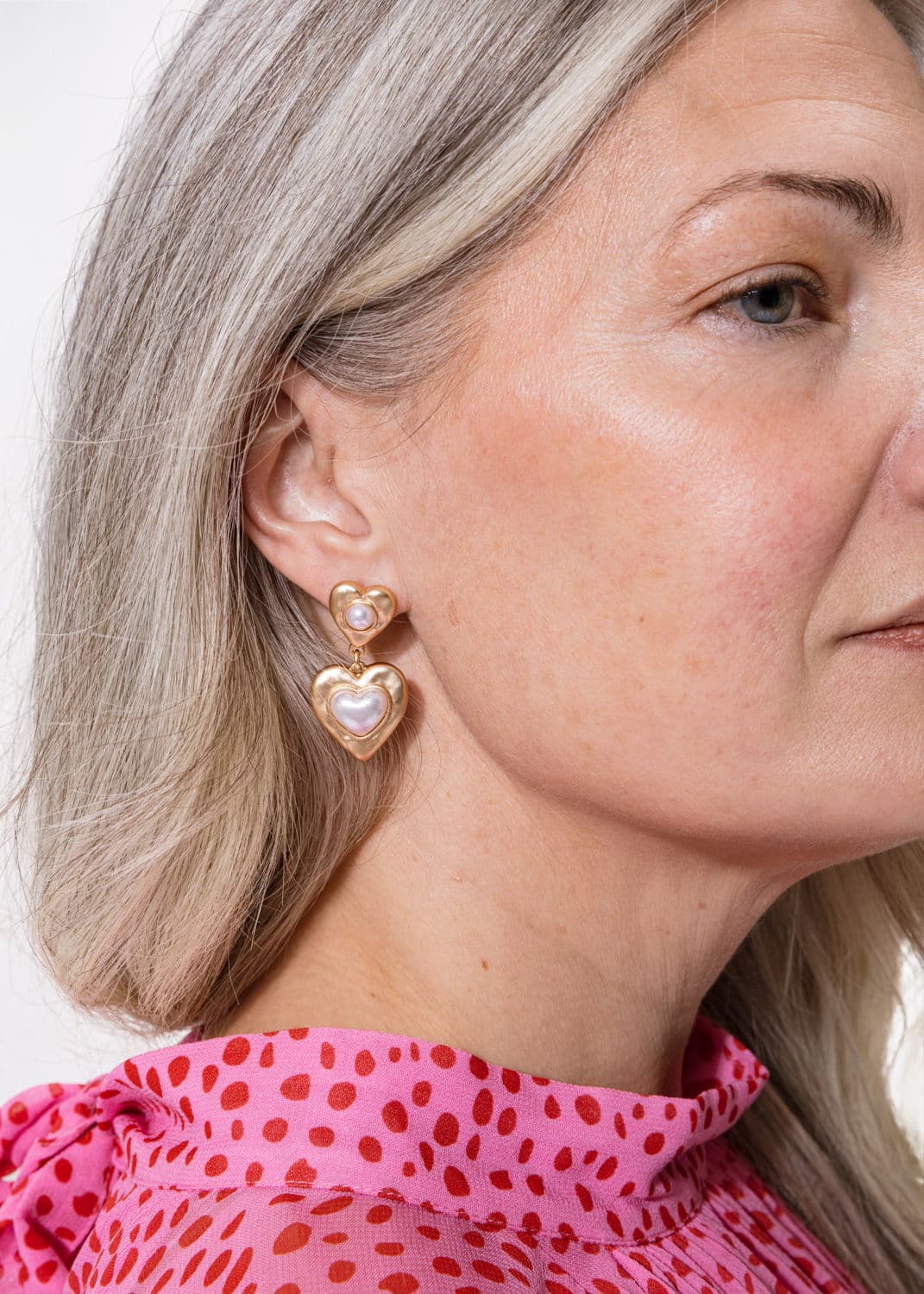DOUBLE HEART EARRING - GOLD