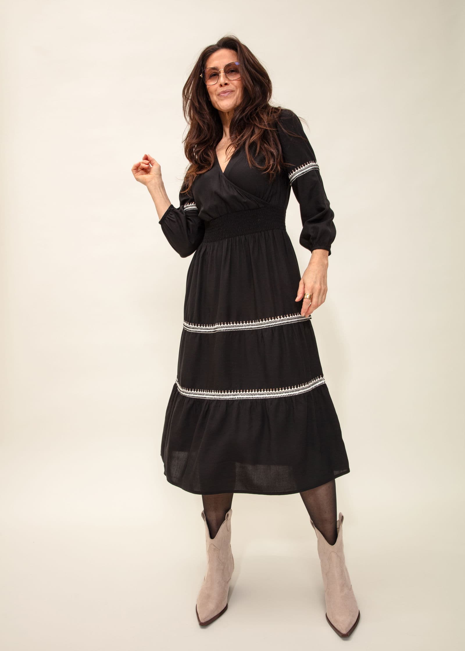SINNA DRESS - Black