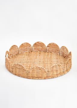 SCALLOP RATTAN TRAY - NATURAL