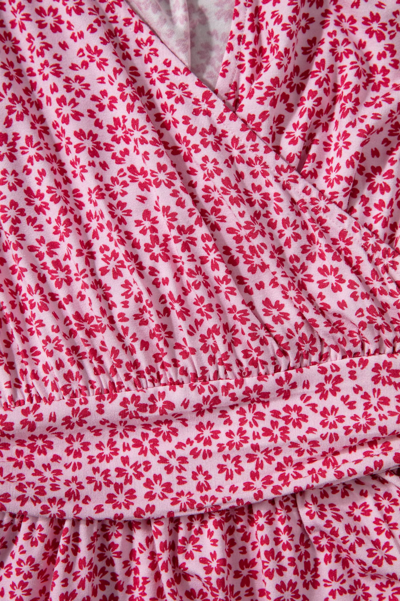SUSANNE Kukkamekko taskuilla - Rosa 2 - Indiska