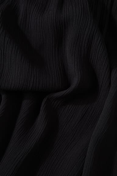 LILA Svarta krinklade shorts - Svart 2 - Indiska